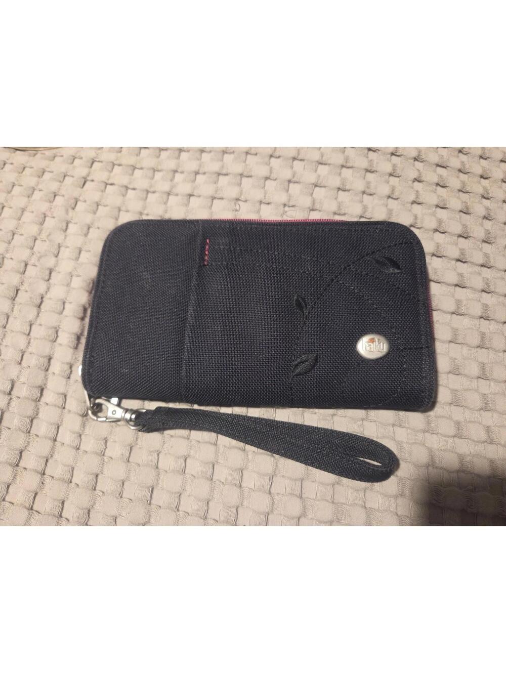 Haiku Wristlet Wallet - Slim Eco-Friendly Clutch